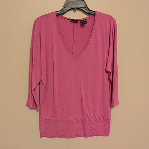 New York & Company casual top Medium EUC pink purple cottagecore